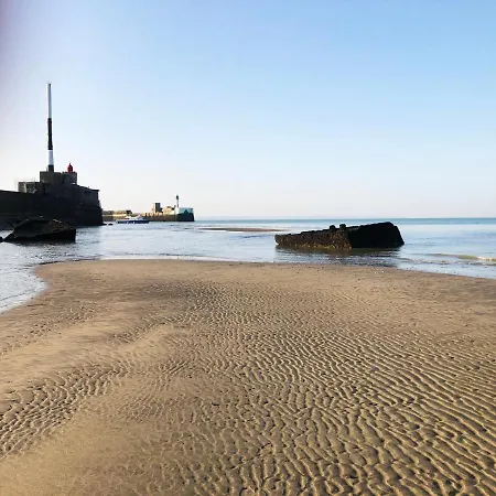La Terrasse De Notre Dame * Le Havre