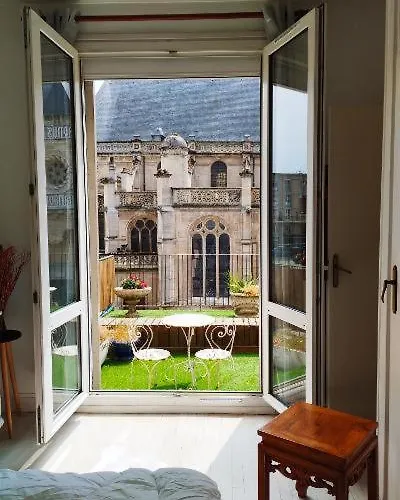 La Terrasse De Notre Dame لو هافر